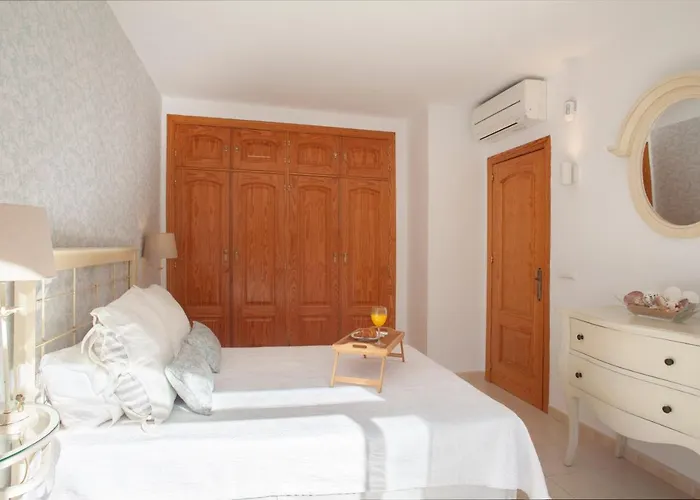 Bakari Koko * Торремолинос